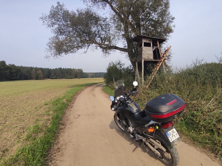 Honda Transalp XL650V - dane techniczne, masa, spalanie